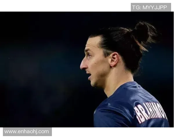 足球明星发型花纹图案男士时尚潮流解析与搭配技巧分享